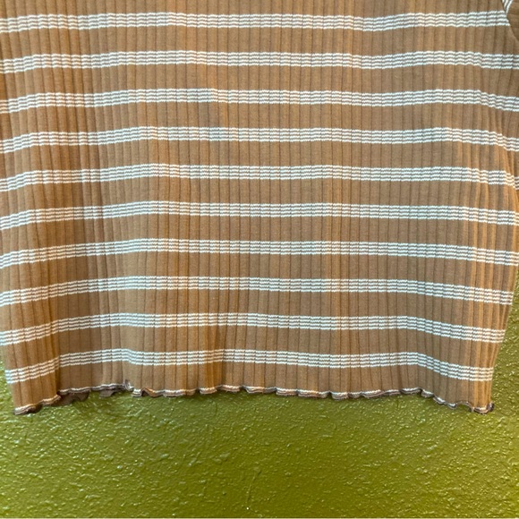 Women’s American Eagle Brown Striped Button Shirt - Picture 5 of 6